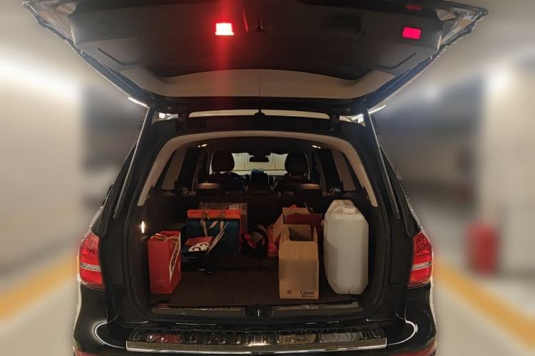 Used Mercedes-Benz GLS 2016 GLS 400 4MATIC Dynamic Model Trunk