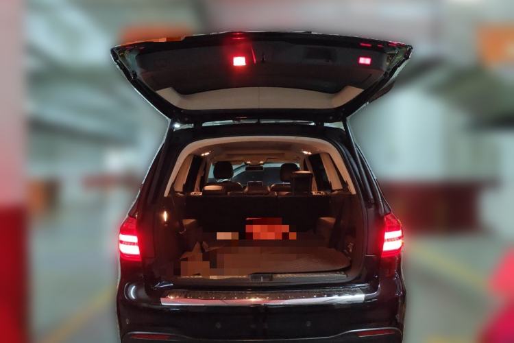Used Mercedes-Benz GLS 2016 GLS 400 4MATIC Luxury Model Trunk