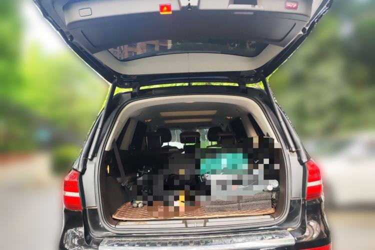 Used Mercedes-Benz GLS 2016 GLS 400 4MATIC Dynamic Model Trunk