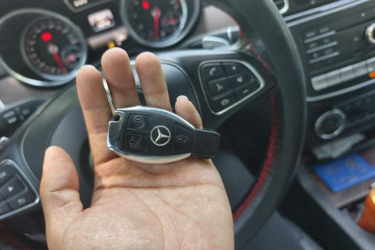 Used Mercedes-Benz GLS 2016 GLS 400 4MATIC Dynamic Model Vehicle Key
