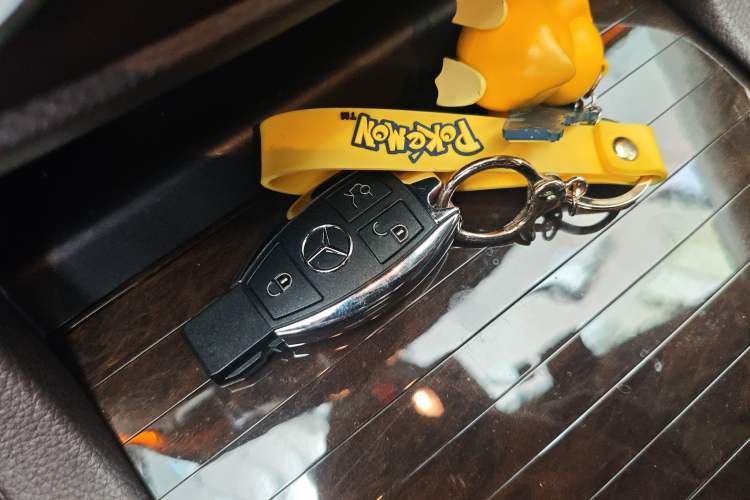 Used Mercedes-Benz GLS 2016 GLS 400 4MATIC Dynamic Model Vehicle Key