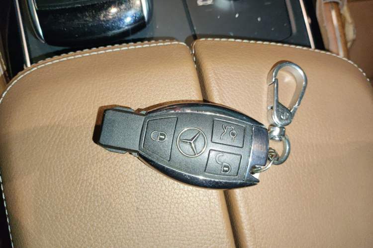 Used Mercedes-Benz GLS 2016 GLS 500 4MATIC Vehicle Key