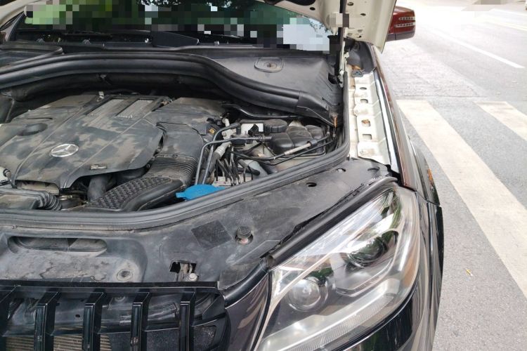 Used Mercedes-Benz GLS  Engine Bay Left