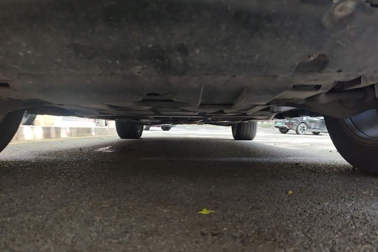 Used Mercedes-Benz GLS  Chassis Front