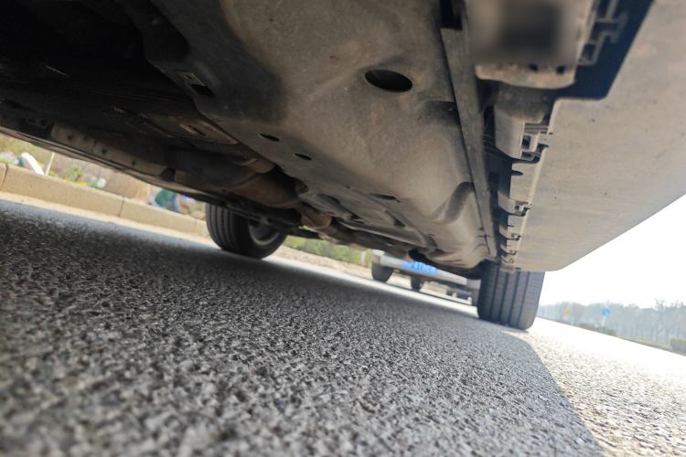 Used Mercedes-Benz GLS  Chassis Front Left