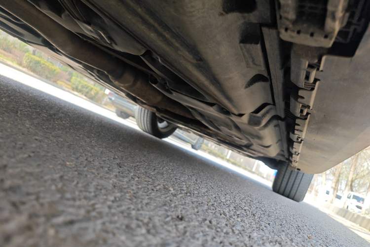 Used Mercedes-Benz GLS  Chassis Rear Right