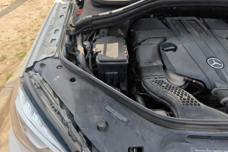 Used Mercedes-Benz GLS  Engine Bay Right