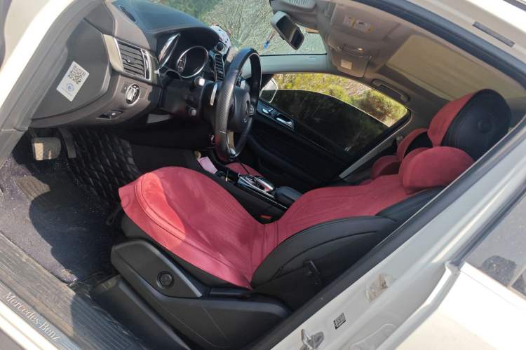 Used Mercedes-Benz GLS  Left Front Seat