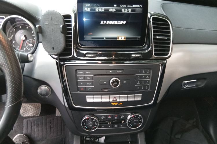 Used Mercedes-Benz GLS 2017 GLS 400 4MATIC Fashion Edition Audio And AC Panel