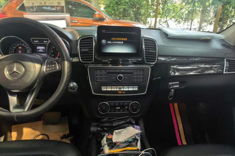 Used Mercedes-Benz GLS  Audio And AC Panel