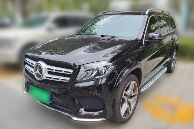 Used Mercedes-Benz GLS Mercedes-Benz GLS 400, luxury model, 3.0-liter engine, seven seats