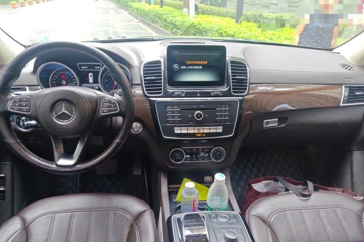 Used Mercedes-Benz GLS 2017 GLS 400 4MATIC Dynamic Model Center Console