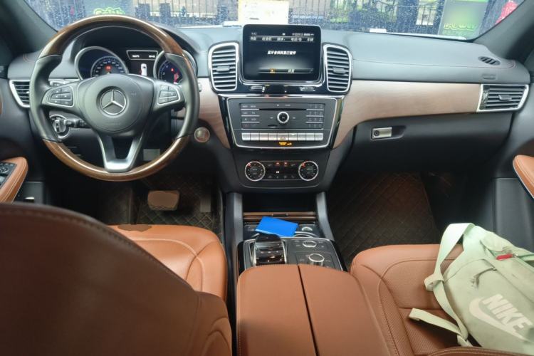 Used Mercedes-Benz GLS 2017 GLS 500 4MATIC Center Console