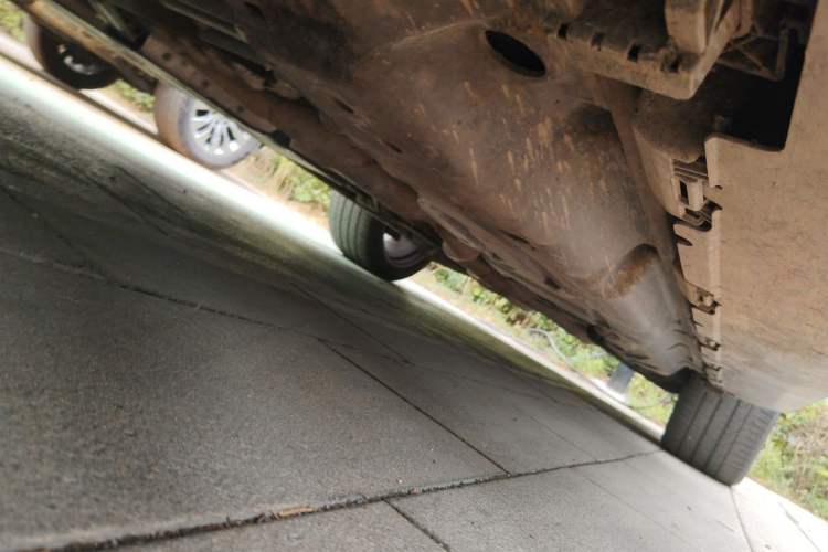 Used Mercedes-Benz GLS  Chassis Front Left