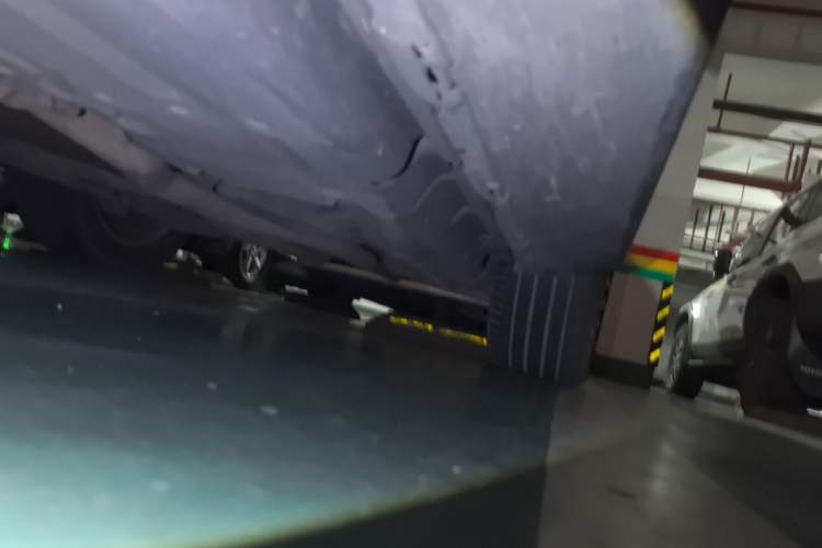 Used Mercedes-Benz GLS 2017 GLS 400 4MATIC Dynamic Model Chassis Front Left