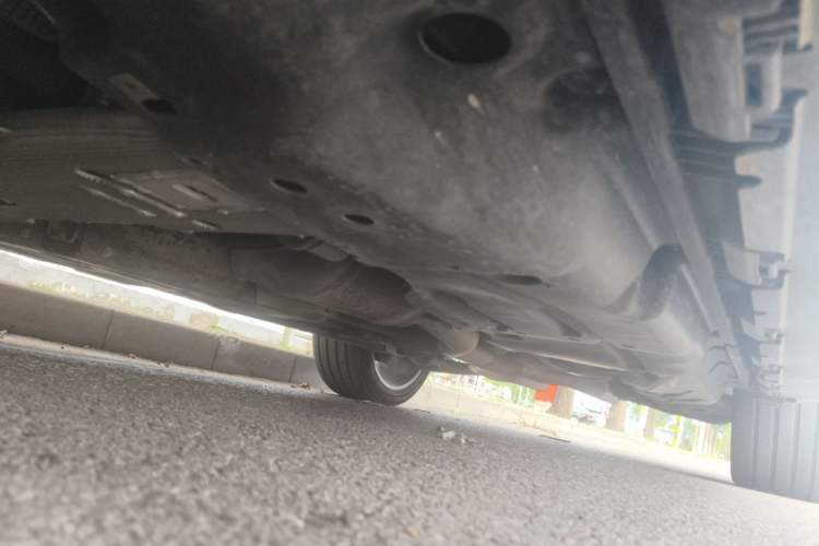 Used Mercedes-Benz GLS  Chassis Front Left