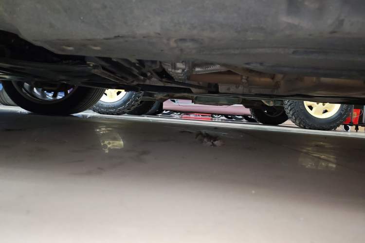Used Mercedes-Benz GLS 2017 GLS 500 4MATIC Chassis Front Left