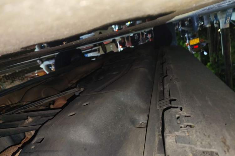 Used Mercedes-Benz GLS 2017 GLS 400 4MATIC Dynamic Model Chassis Front Right