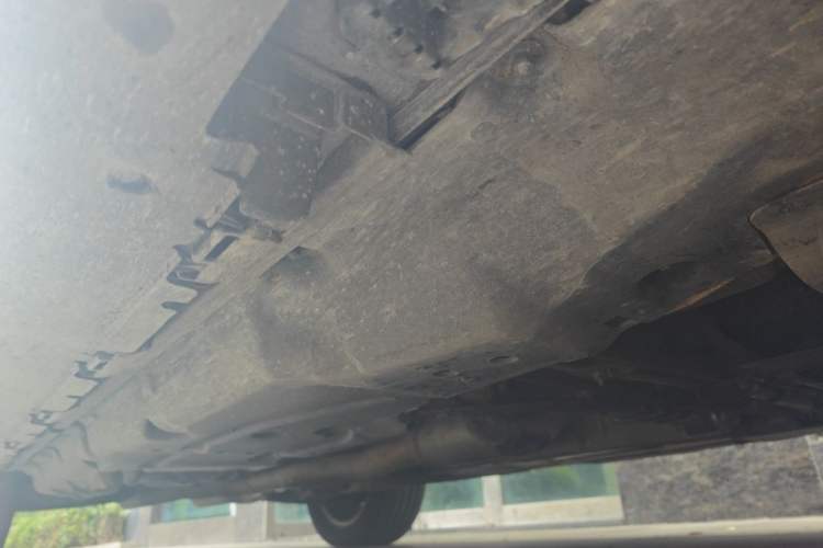 Used Mercedes-Benz GLS 2017 GLS 400 4MATIC Dynamic Model Chassis Front Right