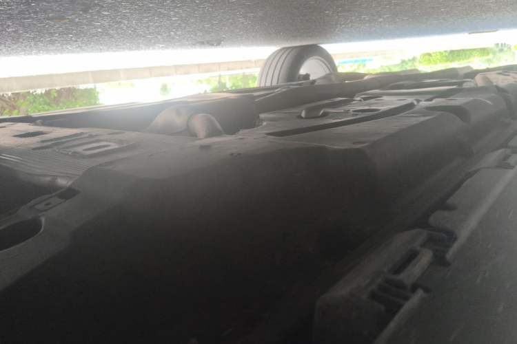 Used Mercedes-Benz GLS  Chassis Front Right