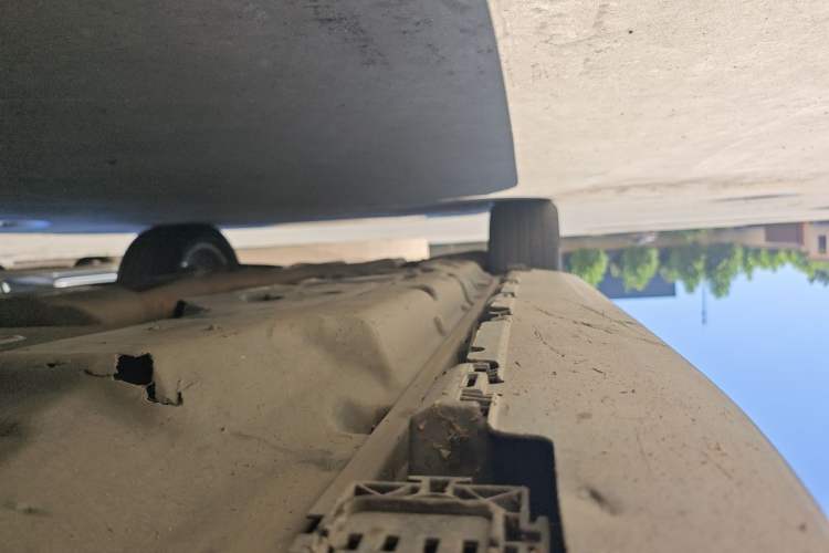 Used Mercedes-Benz GLS  Chassis Front Right