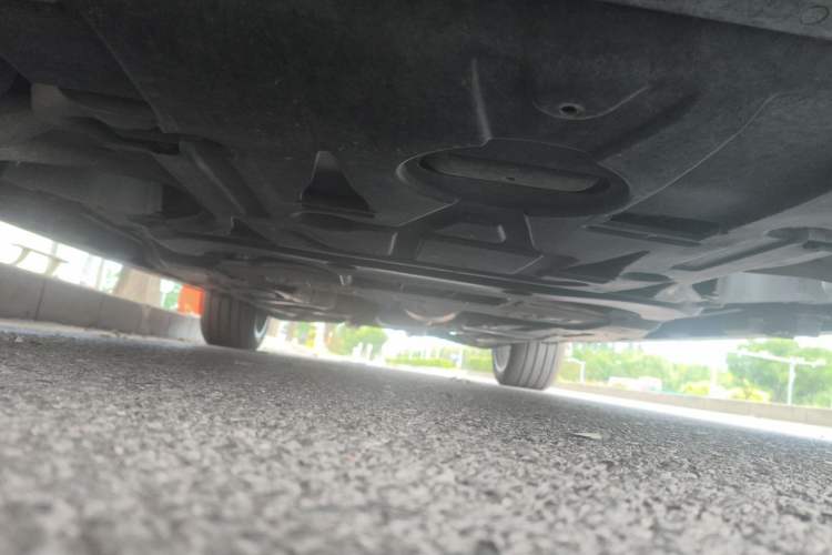 Used Mercedes-Benz GLS  Chassis Front