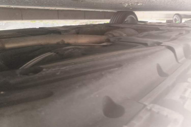 Used Mercedes-Benz GLS  Chassis Rear Left