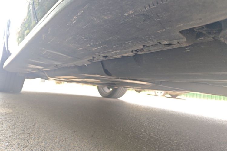 Used Mercedes-Benz GLS  Chassis Rear Left