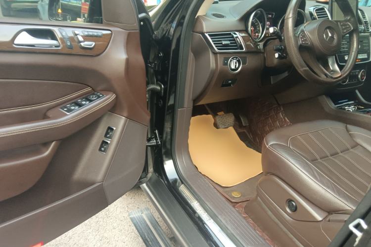 Used Mercedes-Benz GLS 2017 GLS 400 4MATIC Dynamic Model Driver Seat