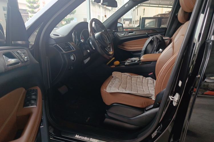 Used Mercedes-Benz GLS 2017 GLS 500 4MATIC Driver Seat