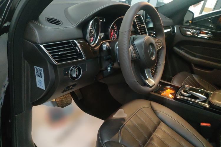 Used Mercedes-Benz GLS 2017 GLS 400 4MATIC Dynamic Model Driver Seat