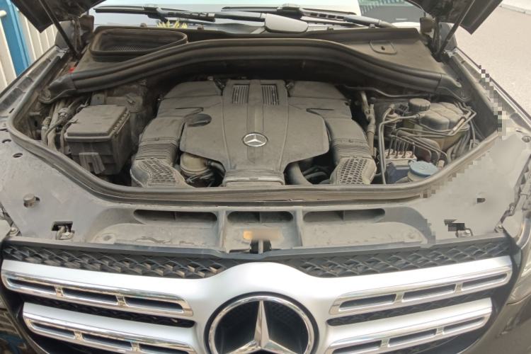 Used Mercedes-Benz GLS 2017 GLS 400 4MATIC Dynamic Model Engine Bay