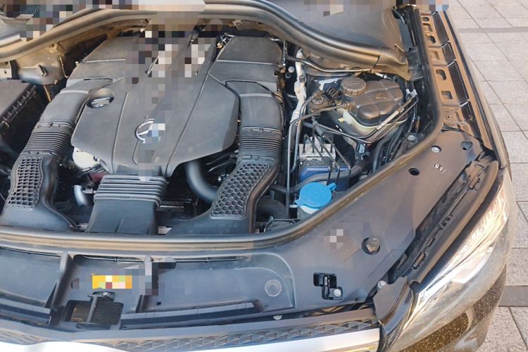 Used Mercedes-Benz GLS 2017 GLS 400 4MATIC Dynamic Model Engine Bay Left
