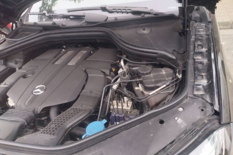 Used Mercedes-Benz GLS 2017 GLS 400 4MATIC Fashion Edition Engine Bay Left
