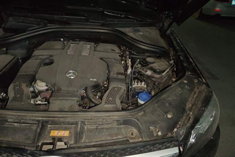 Used Mercedes-Benz GLS  Engine Bay Left