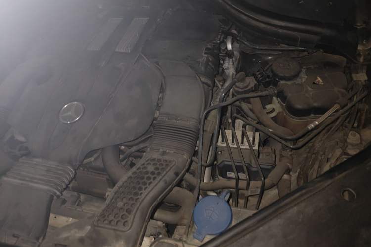 Used Mercedes-Benz GLS 2017 GLS 400 4MATIC Fashion Edition Engine Bay Left