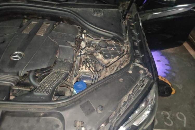 Used Mercedes-Benz GLS 2017 GLS 400 4MATIC Dynamic Model Engine Bay Left