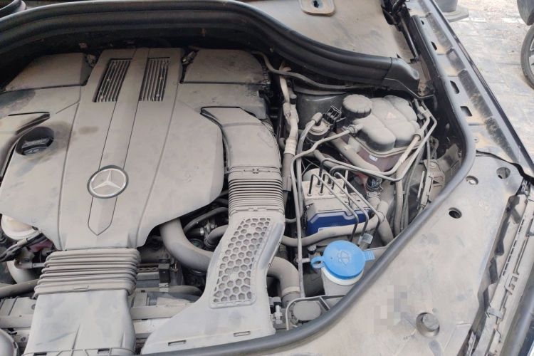Used Mercedes-Benz GLS 2017 GLS 400 4MATIC Dynamic Model Engine Bay Left