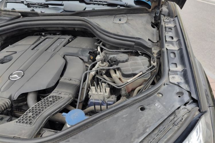 Used Mercedes-Benz GLS 2017 GLS 400 4MATIC Dynamic Model Engine Bay Left