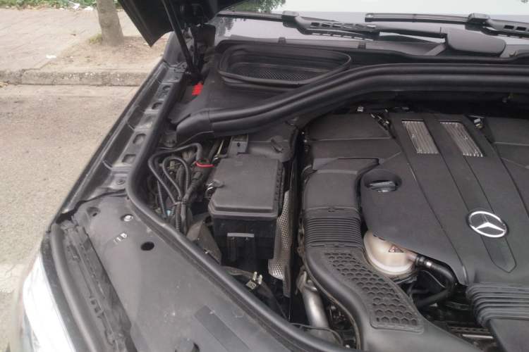 Used Mercedes-Benz GLS 2017 GLS 400 4MATIC Fashion Edition Engine Bay Right