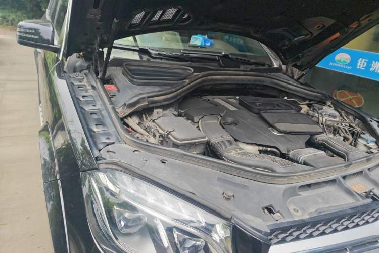 Used Mercedes-Benz GLS 2017 GLS 400 4MATIC Dynamic Model Engine Bay Right