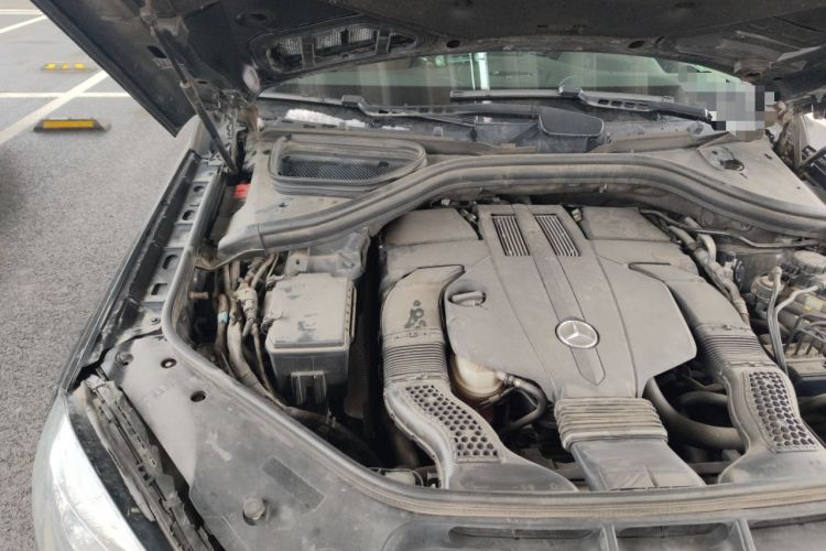 Used Mercedes-Benz GLS 2017 GLS 400 4MATIC Dynamic Model Engine Bay Right