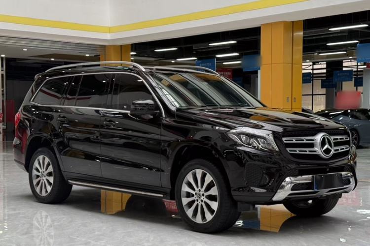 Used Mercedes-Benz GLS 2017 GLS 400 4MATIC Fashion Edition Exterior 1