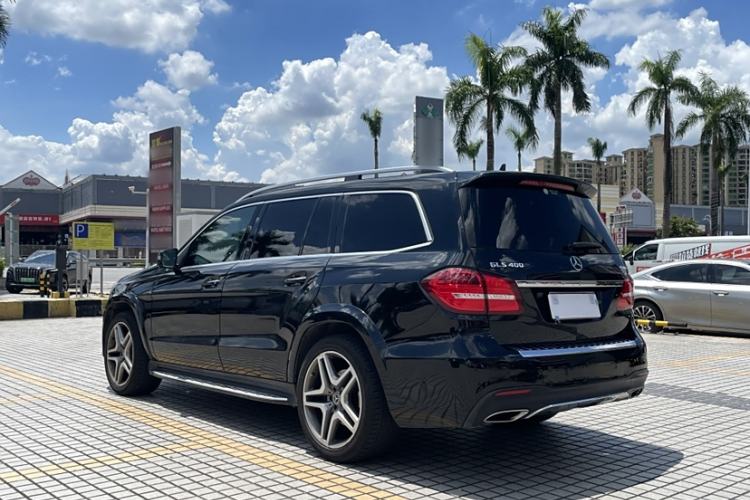 Used Mercedes-Benz GLS 2017 GLS 400 4MATIC Luxury Model Exterior 3