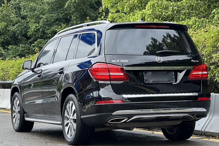 Used Mercedes-Benz GLS 2017 GLS 400 4MATIC Fashion Edition Exterior 3