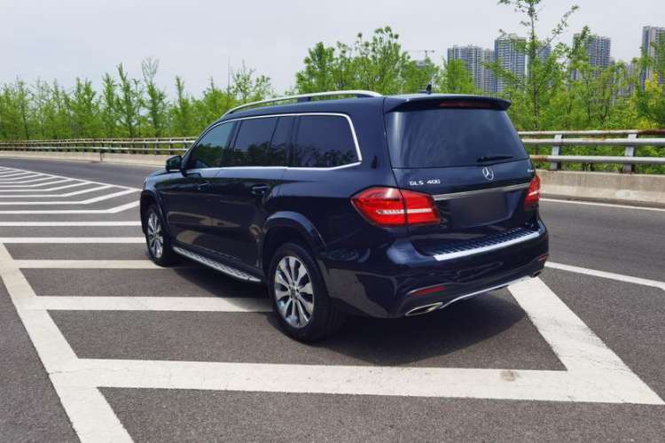 Used Mercedes-Benz GLS 2017 GLS 400 4MATIC Dynamic Model Exterior 3