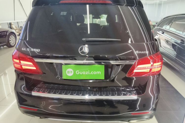 Used Mercedes-Benz GLS 2017 GLS 400 4MATIC Dynamic Model Exterior 4