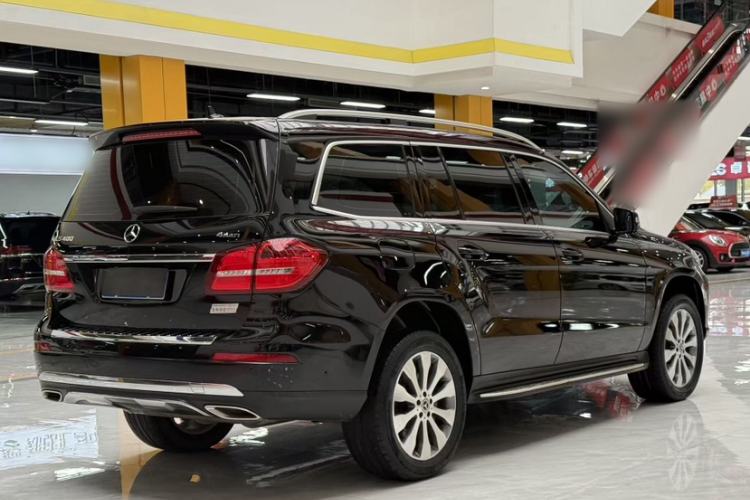 Used Mercedes-Benz GLS 2017 GLS 400 4MATIC Fashion Edition Exterior 4