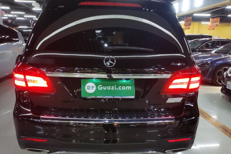 Used Mercedes-Benz GLS 2017 GLS 400 4MATIC Dynamic Model Exterior 4
