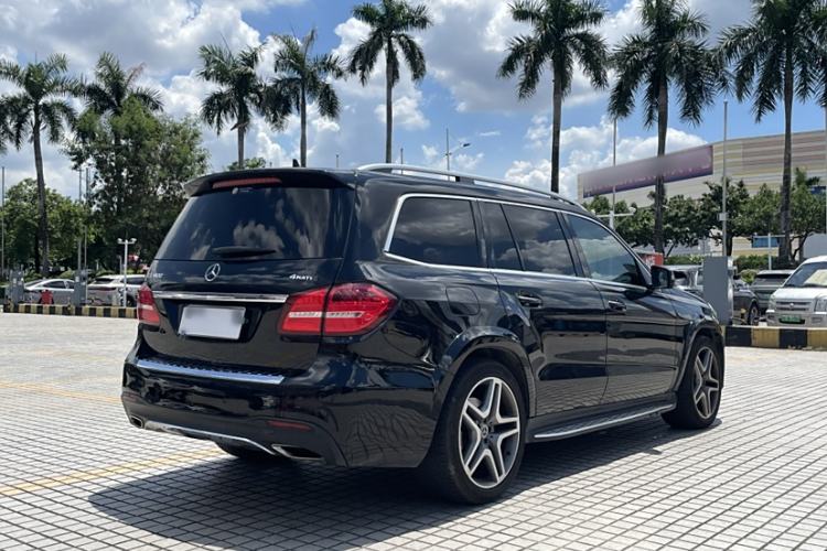 Used Mercedes-Benz GLS 2017 GLS 400 4MATIC Luxury Model Exterior 5